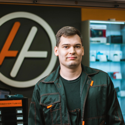 Егор Ковришкин в сети установочных центров АвтоАзарт. Оказываем весь спектр услуг по от продажи до установки, предоставляется гарантия 12 месяцев.